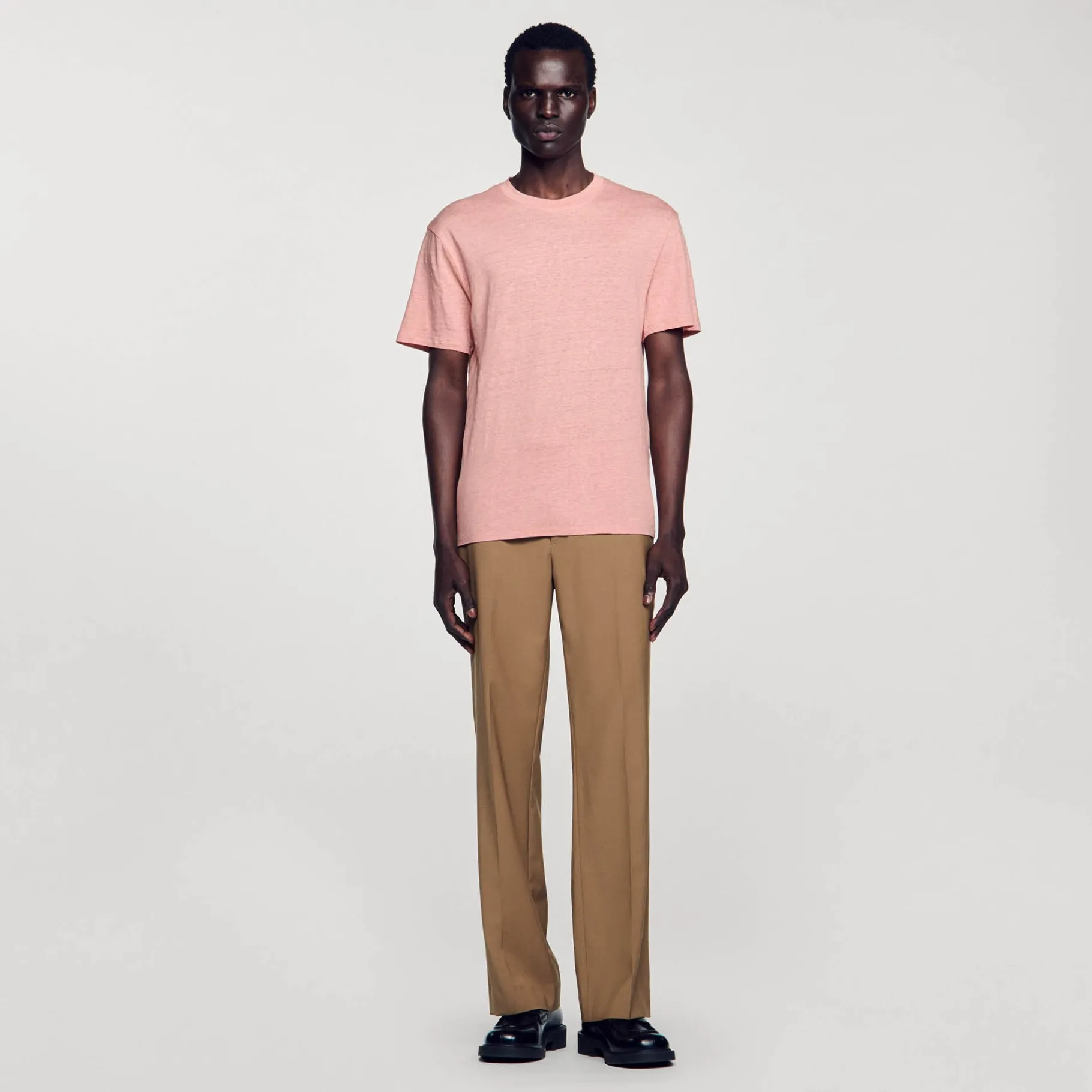 Shop SANDRO T-shirt En Lin Certifié Saumon